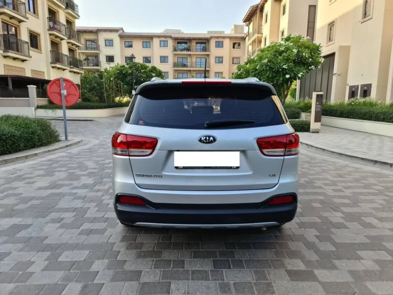 2016 Kia Sorento in Dubai