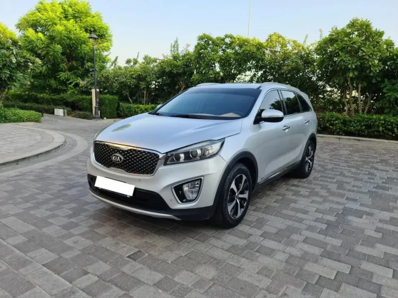 2016 Kia Sorento in Dubai