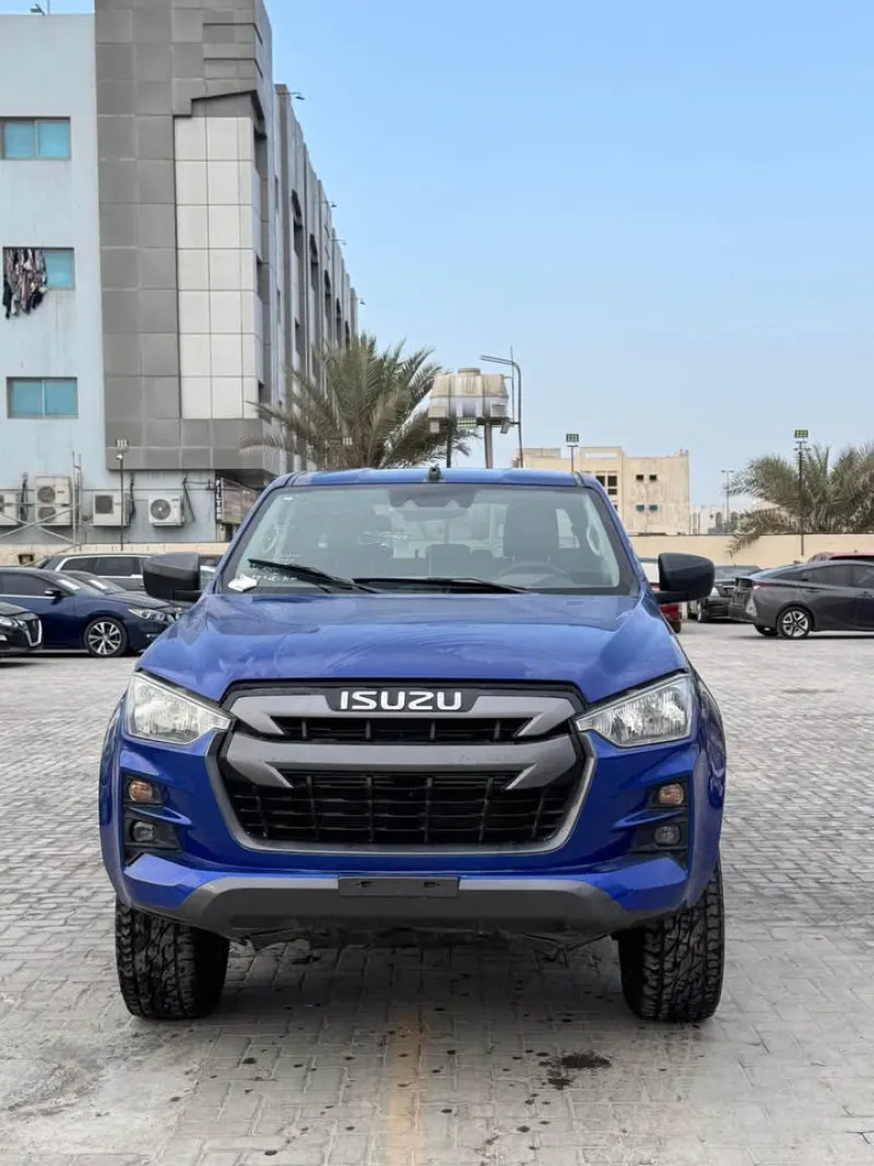 2022 Isuzu D-MAX in Dubai