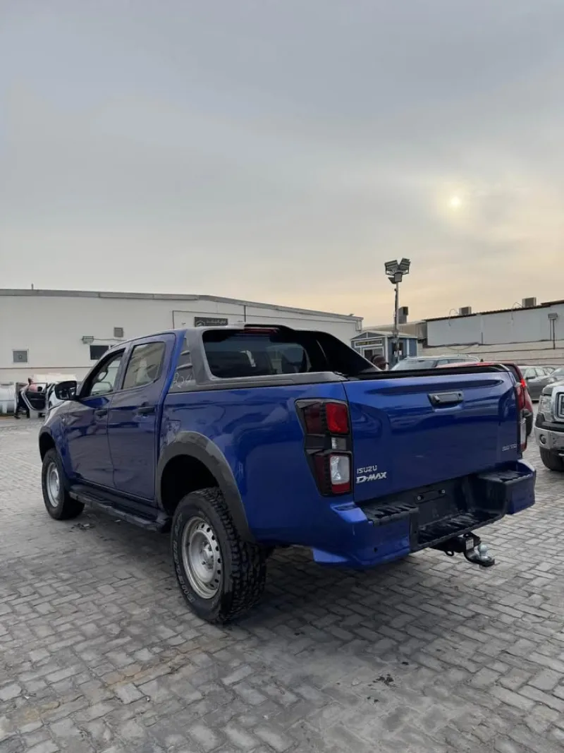 2022 Isuzu D-MAX in Dubai