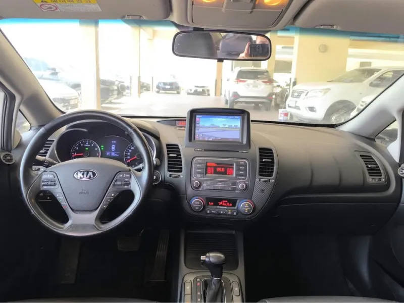 2015 Kia K3 in Dubai