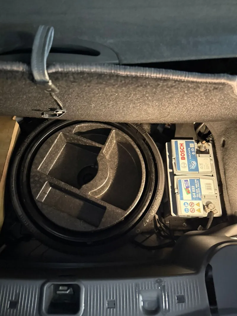 2004 Mercedes-Benz SL in Dubai