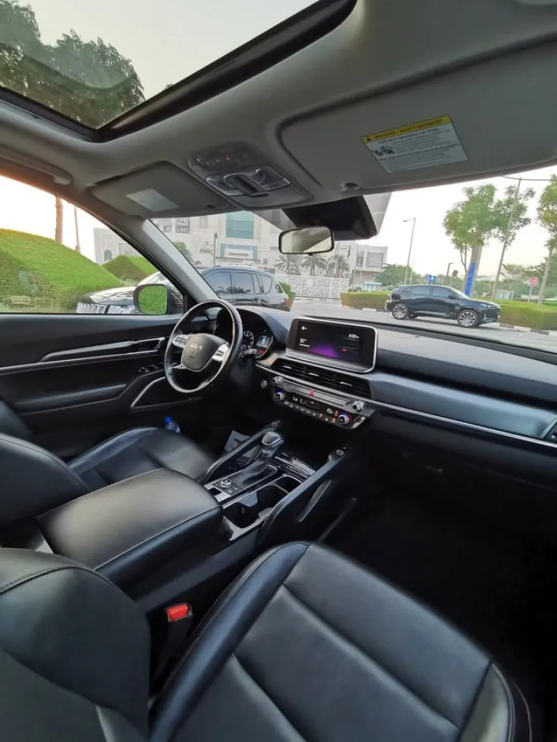 2022 Kia Telluride in Dubai