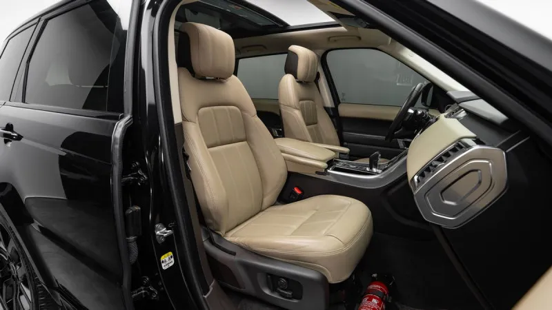 2021 Land Rover Range Rover Sport in Dubai