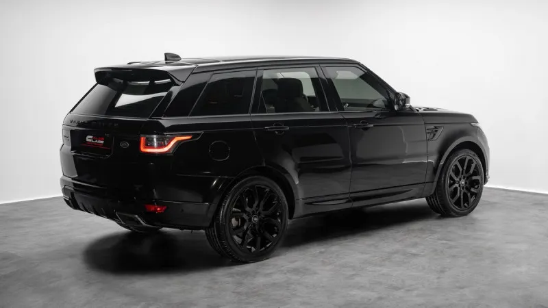 2021 Land Rover Range Rover Sport in Dubai