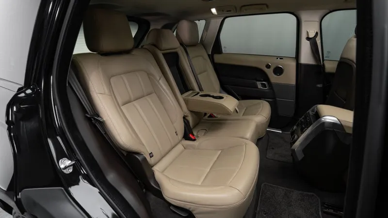 2021 Land Rover Range Rover Sport in Dubai