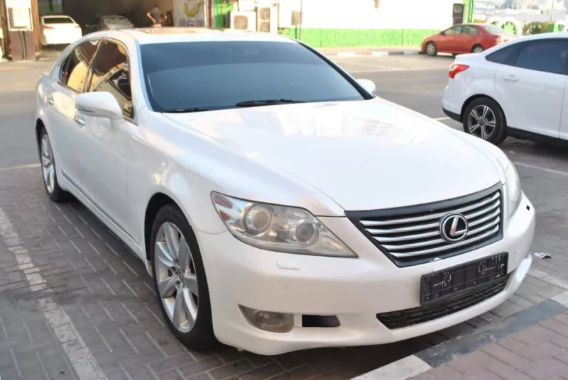 2011 Lexus LS 460 in Dubai