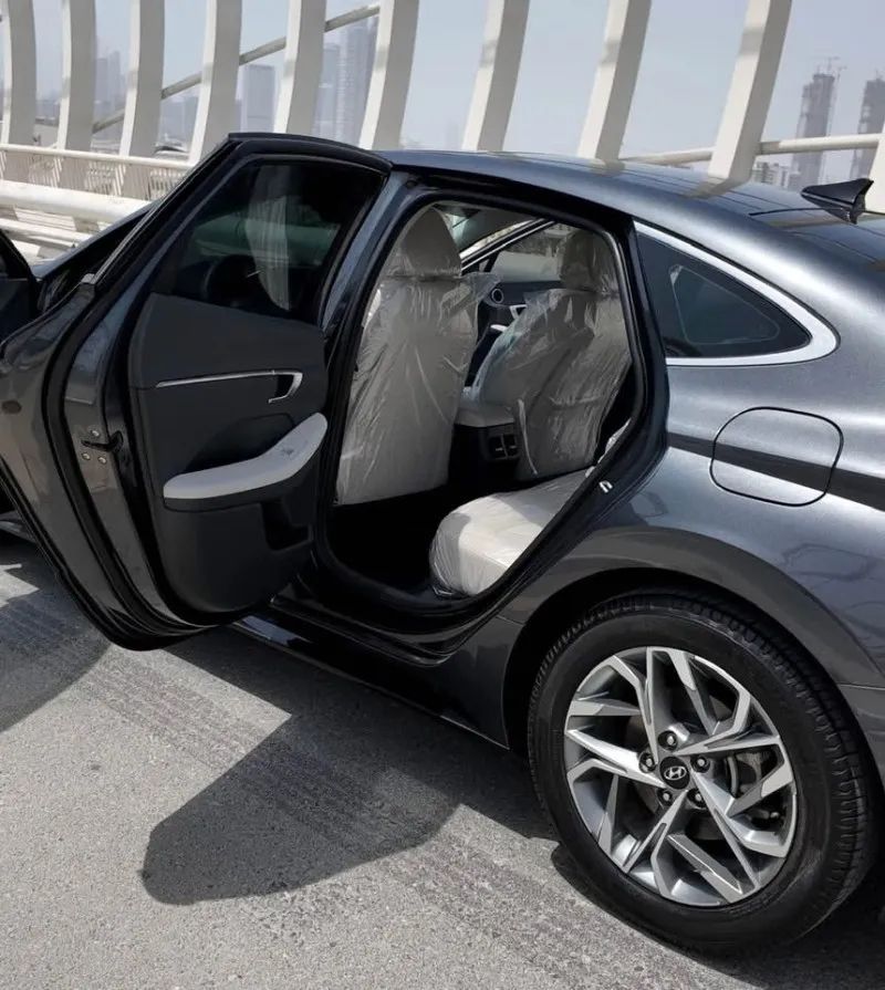 2022 Hyundai Sonata in Dubai