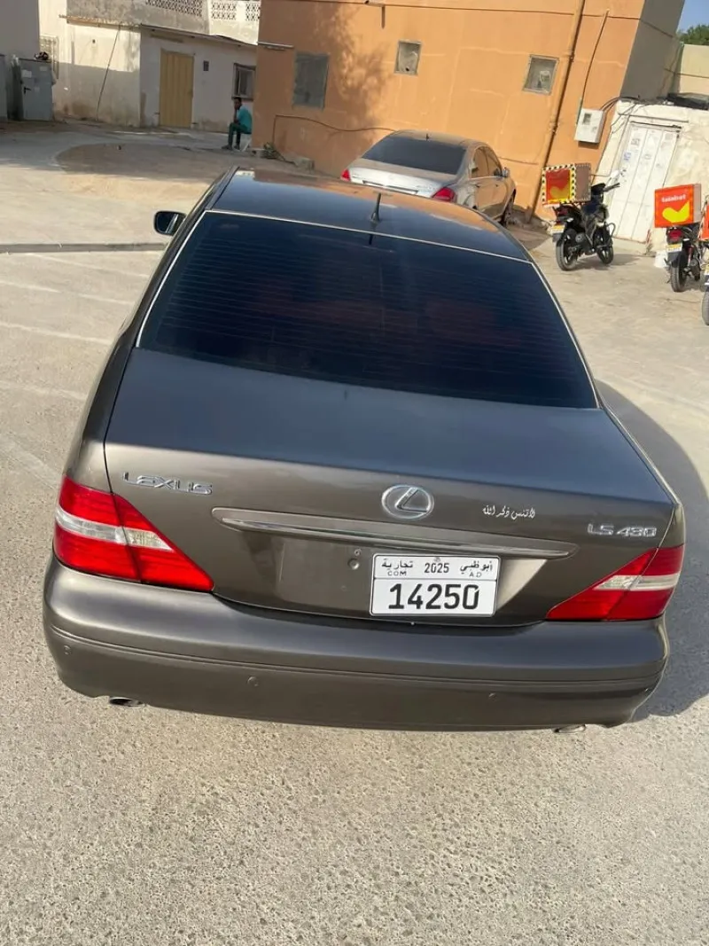 2004 Lexus LS 430 in Dubai