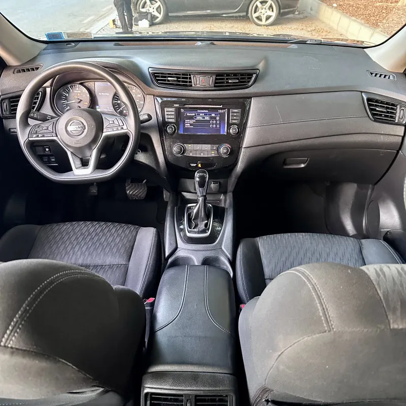 2018 Nissan Rogue in Dubai