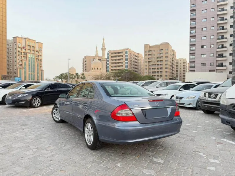2007 مرسيدس-بنز الفئة - E in Dubai