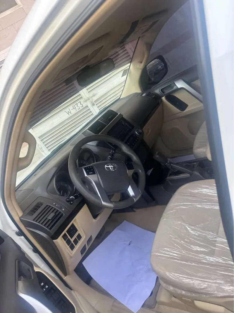 2014 Toyota Prado in Dubai