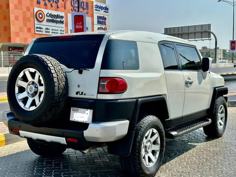 2020 Toyota FJ Cruiser in Dubai