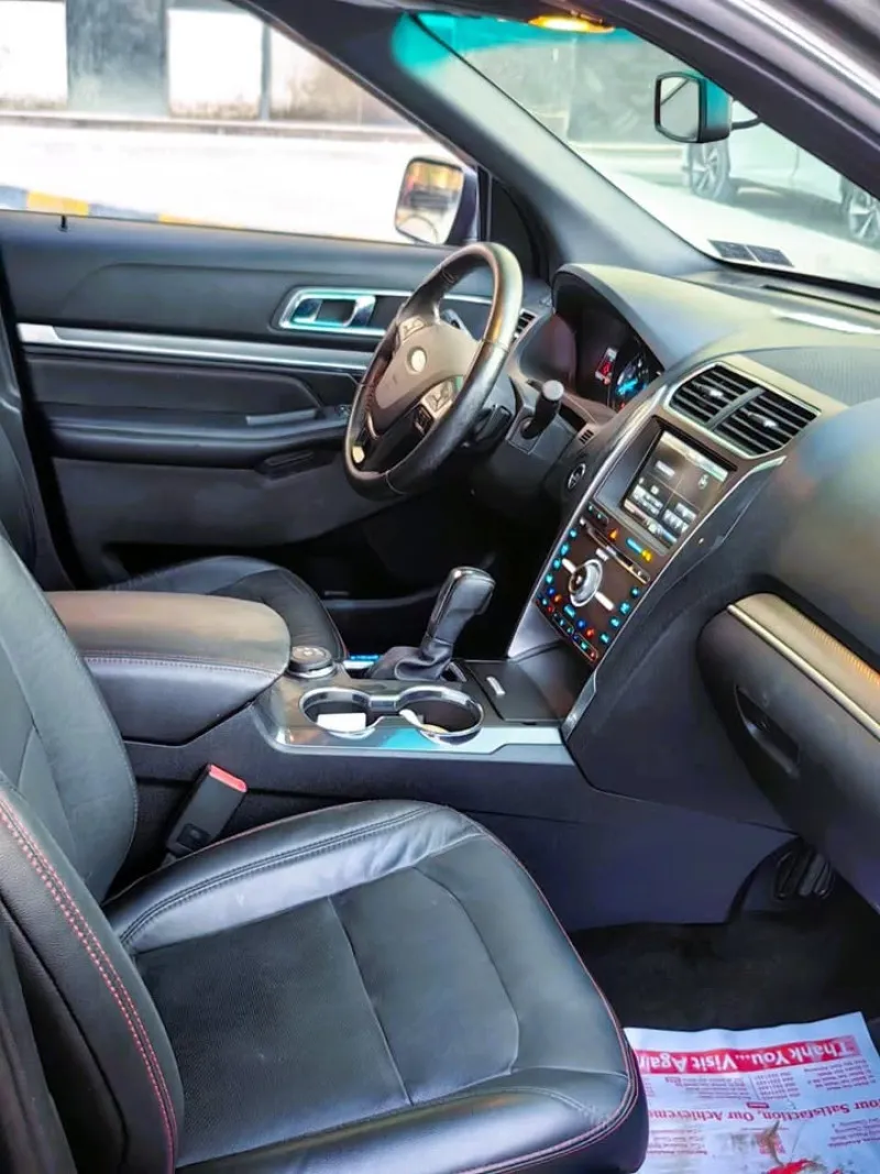 2016 Ford Explorer in Dubai