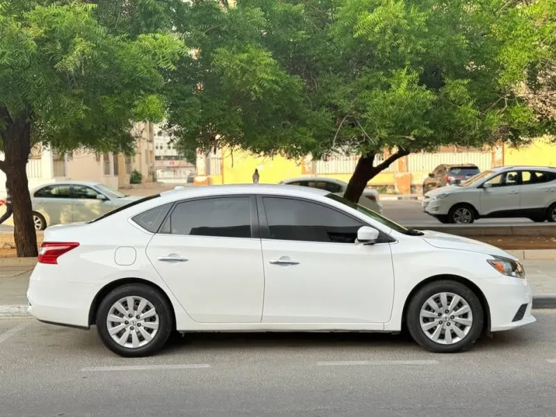 2017 Nissan Sentra in Dubai