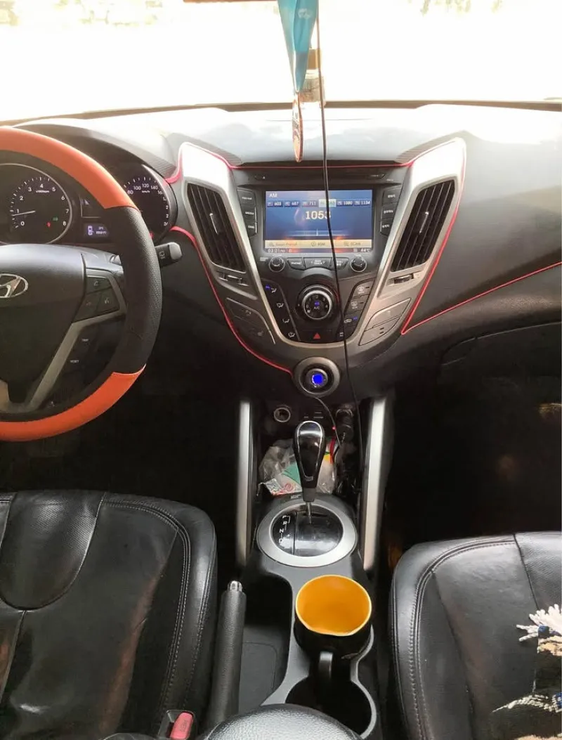 2012 Hyundai Veloster in Dubai
