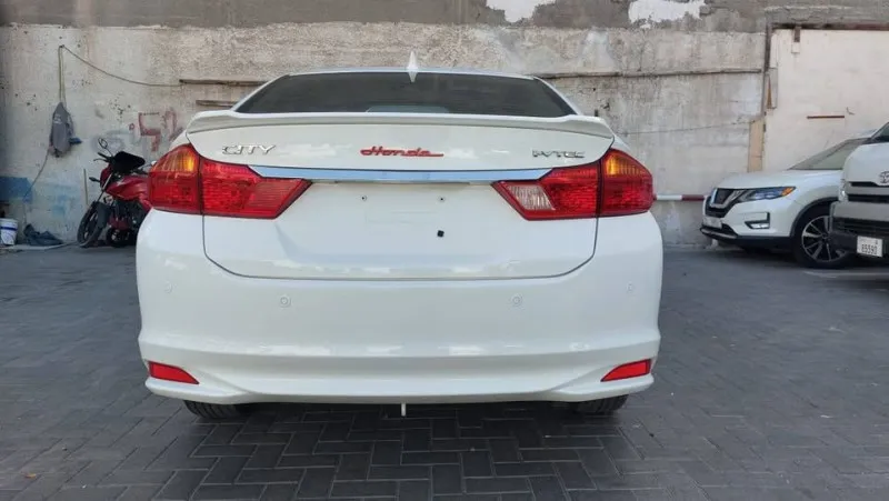 2014 هوندا سيتي in Dubai