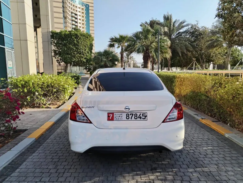 2019 Nissan Sunny in Dubai