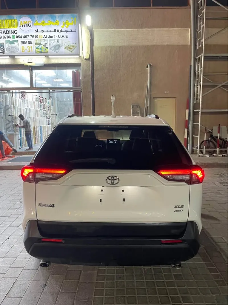 2020 تويوتا راف ٤ in Dubai