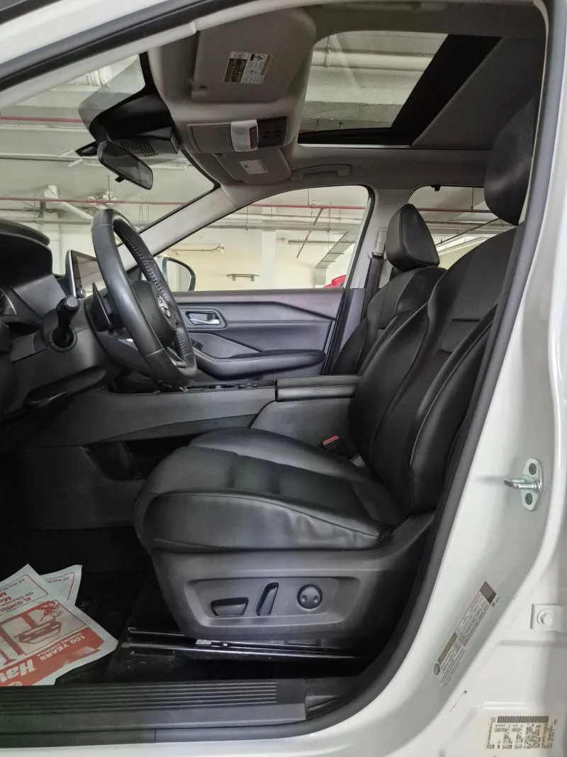 2023 Nissan Rogue in Dubai