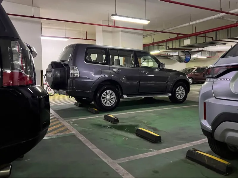 2014 Mitsubishi Pajero in Dubai