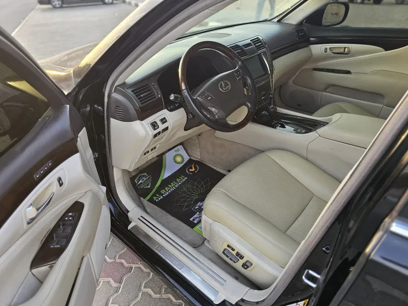 2007 Lexus LS 460 in Dubai