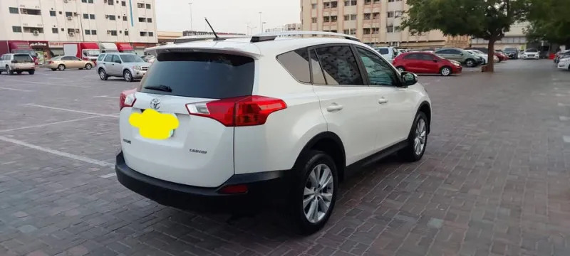 2013 Toyota Rav4 in Dubai
