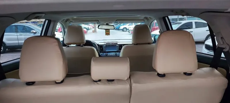 2013 Toyota Rav4 in Dubai