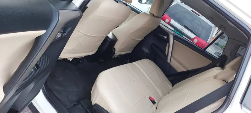 2013 Toyota Rav4 in Dubai