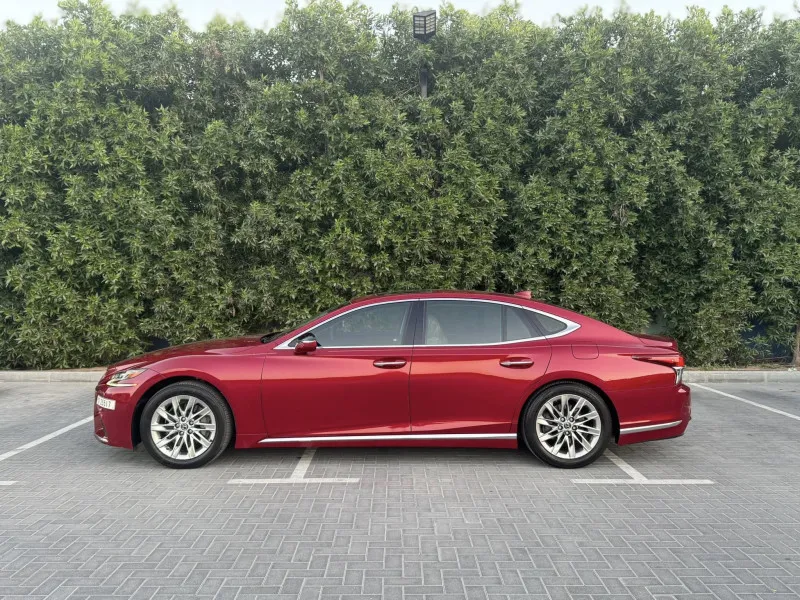 2018 Lexus LS 500 in Dubai