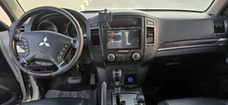 2011 Mitsubishi Pajero in Dubai
