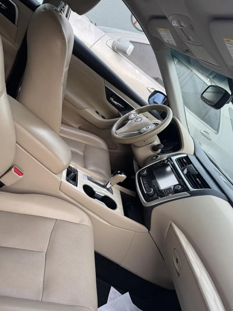 2018 نيسان آلتيما in Dubai