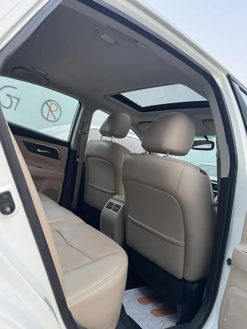 2018 نيسان آلتيما in Dubai