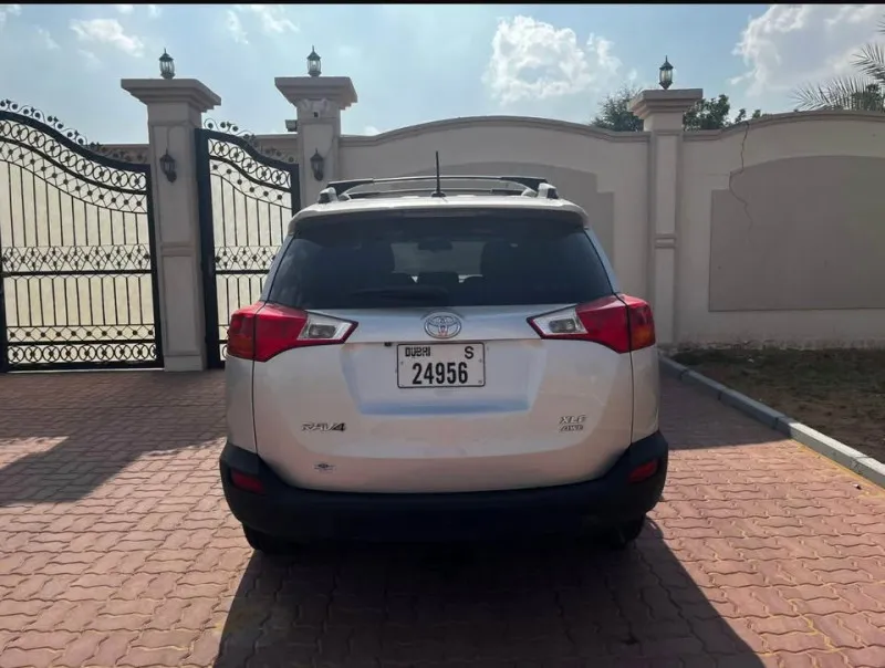 2013 Toyota Rav4 in Dubai