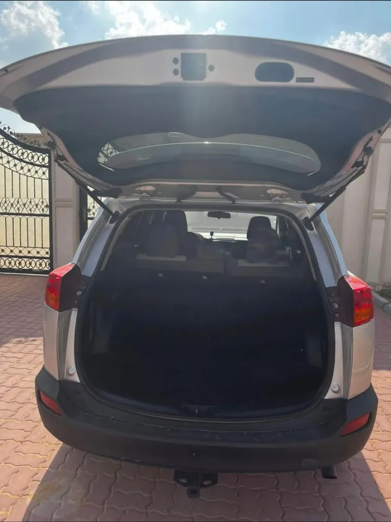 2013 Toyota Rav4 in Dubai