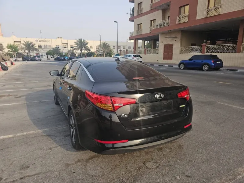 2013 كيا كي ٥ in Dubai