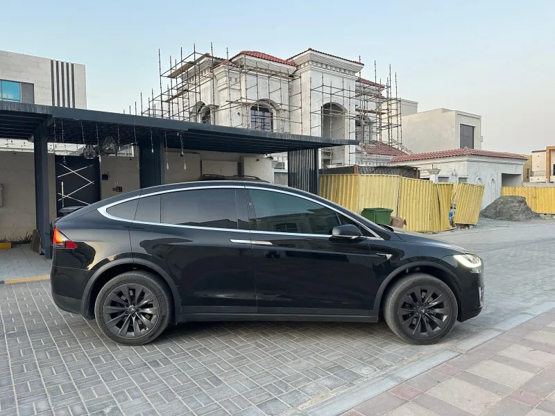 2019 تسلا X موديل in Dubai