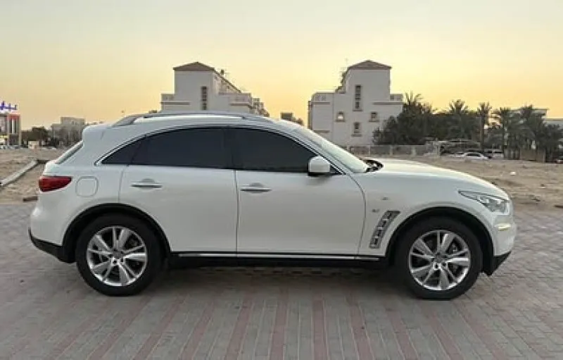 2014 Infiniti QX in Dubai