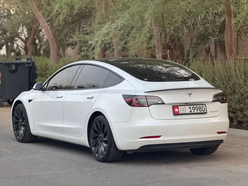 2021 Tesla MODEL 3 in Dubai