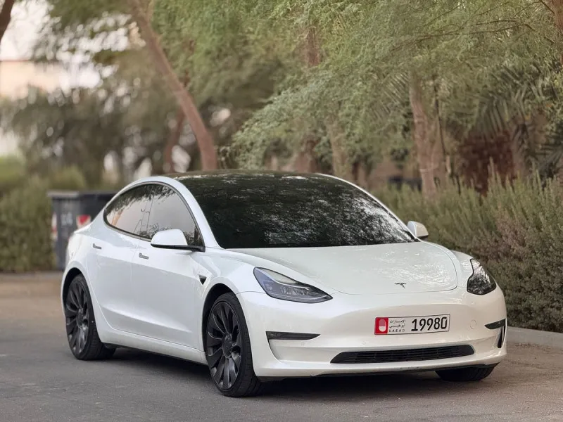 2021 Tesla MODEL 3 in Dubai