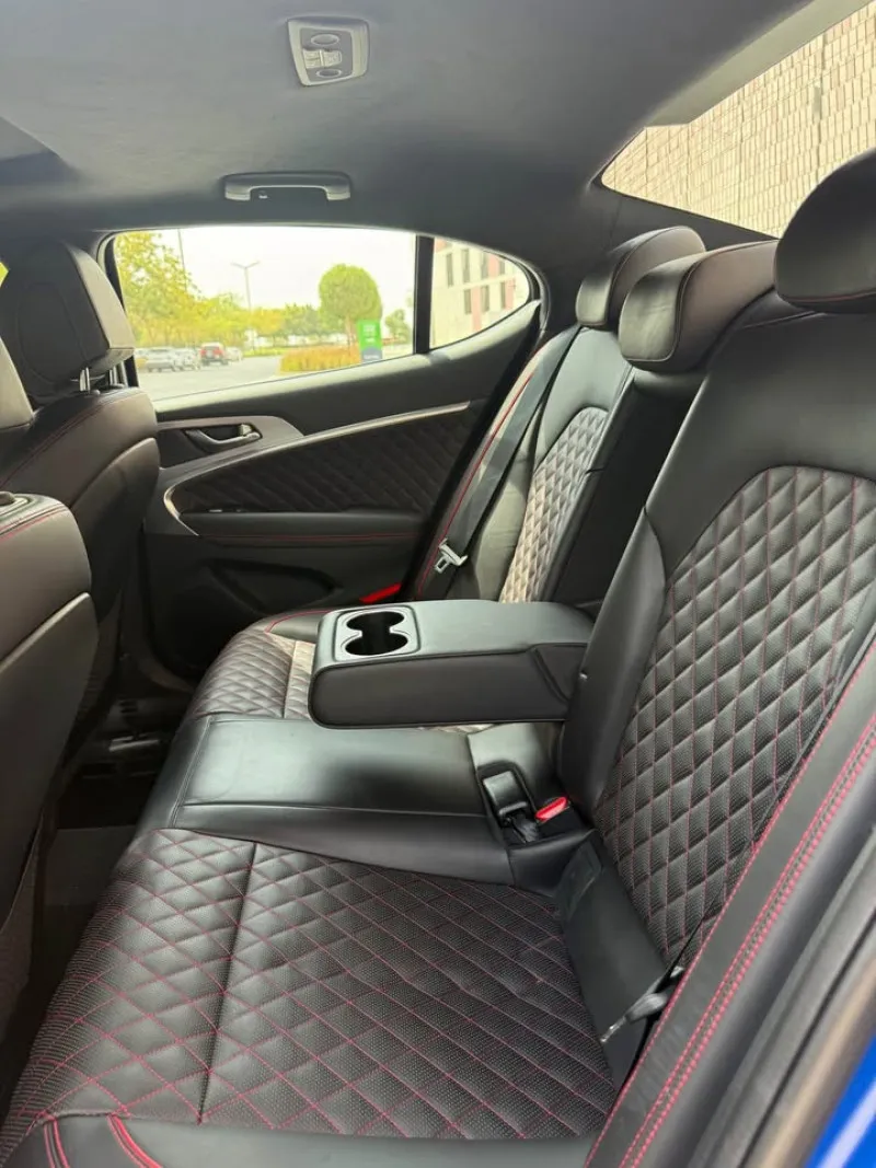 2020 Genesis G70 in Dubai