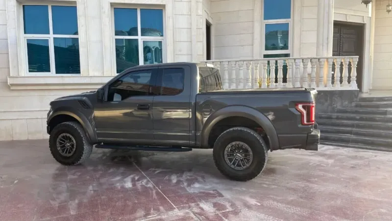 2020 Ford Raptor in Dubai
