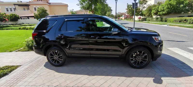 2018 Ford Explorer in Dubai