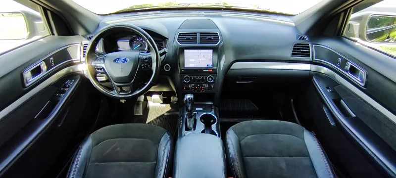2018 Ford Explorer in Dubai