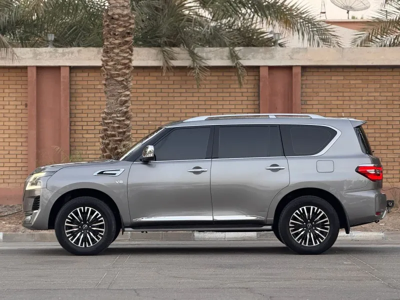 2013 Nissan Patrol in Dubai