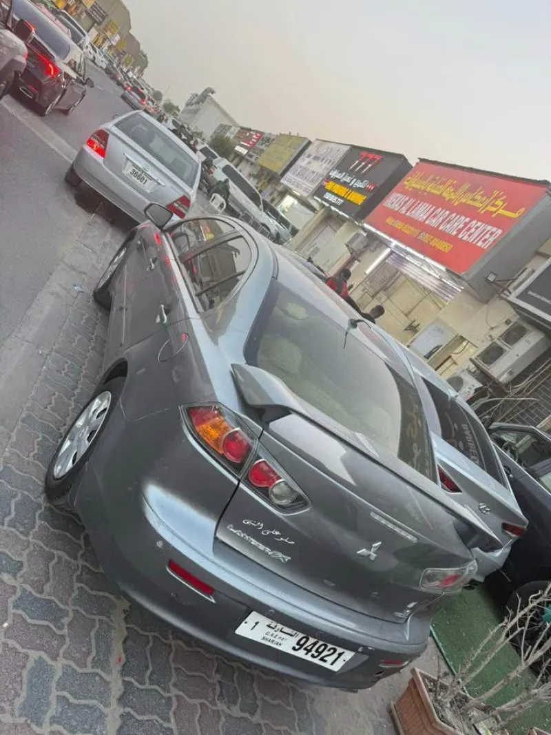 2016 Mitsubishi Lancer in Dubai