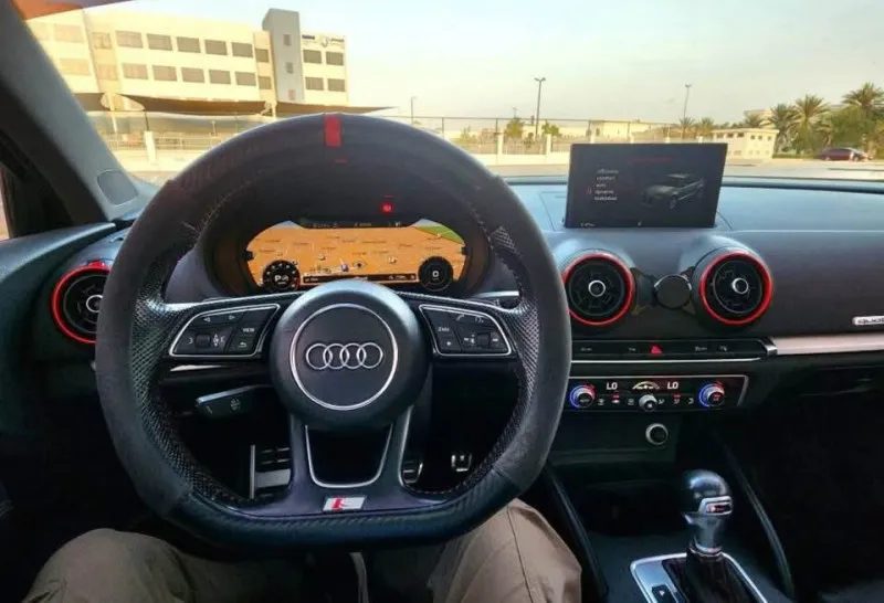 2017 اودي اس ٣ in Dubai