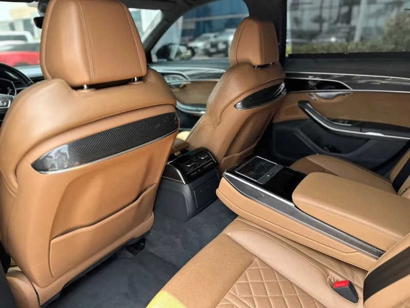 2020 Audi S8 in Dubai