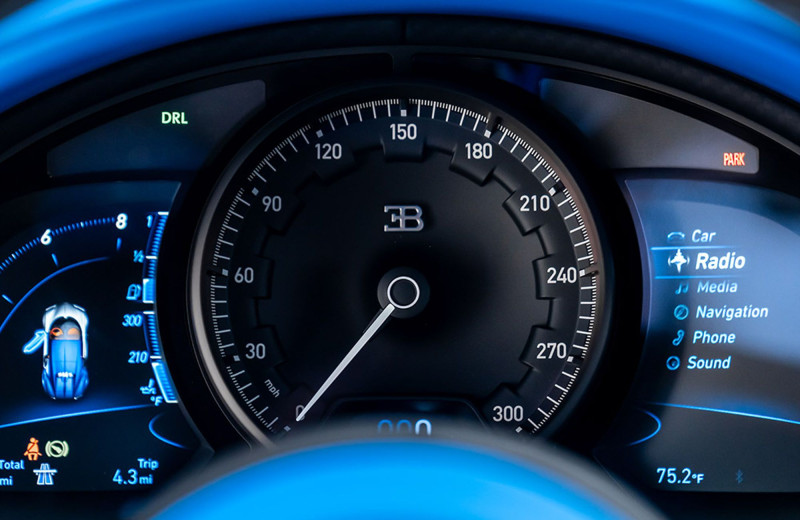 2022 Bugatti Chiron in dubai