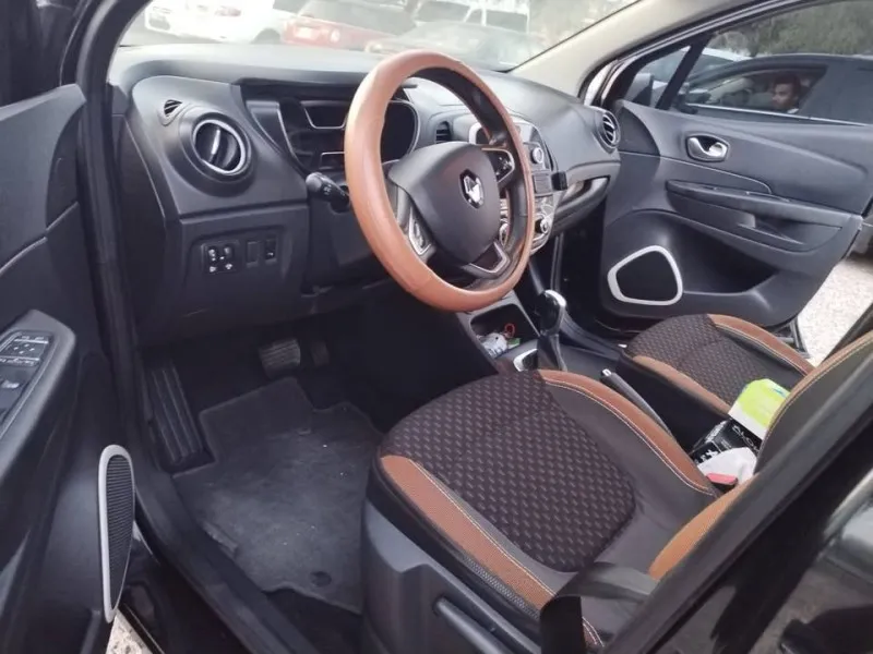 2018 رينو كابتشر in Dubai